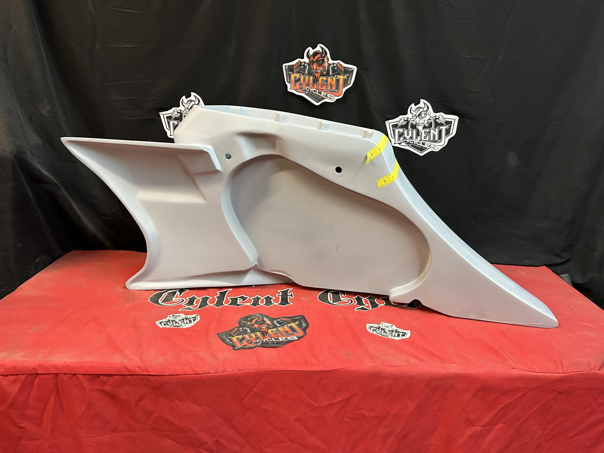 Cylent Cycles Heavy Hitter Modified 9 1/4″ Harley Audio Bags